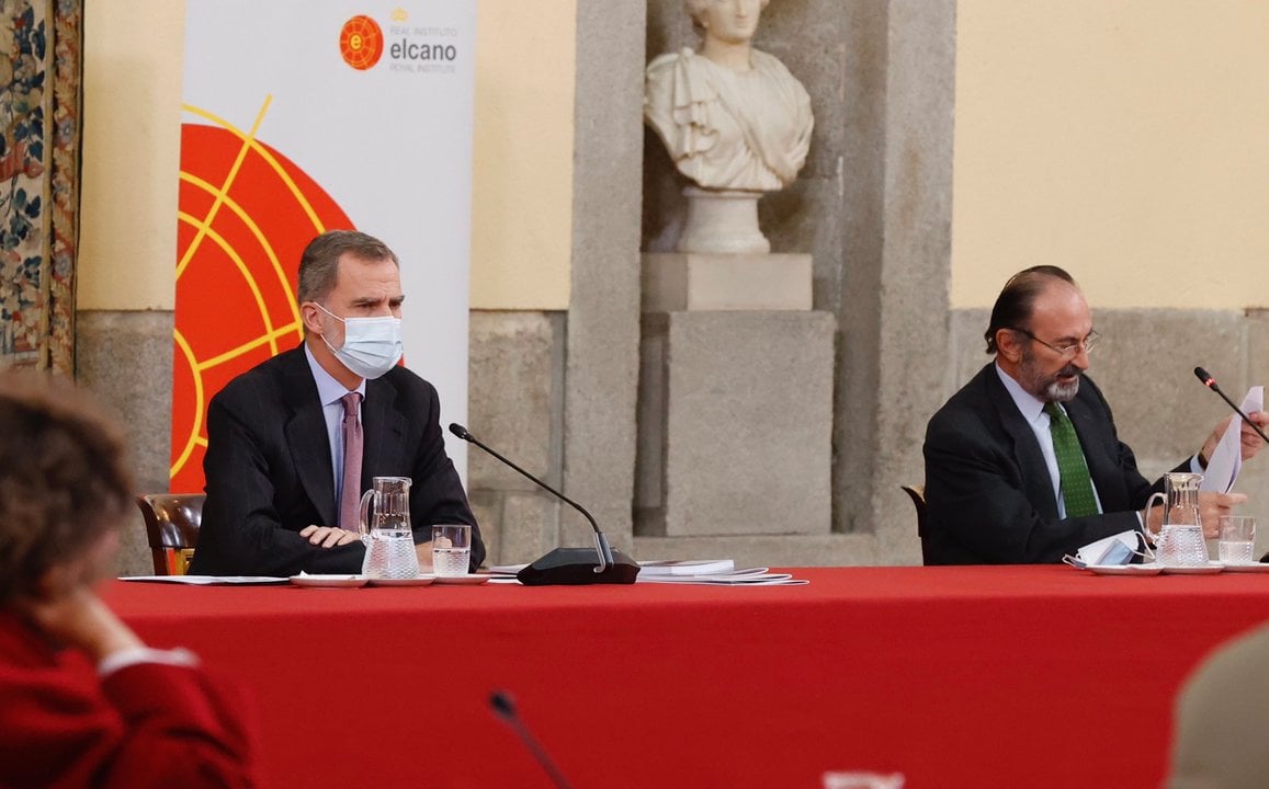 Felipe VI preside la reunión del Consejo Científico del Real Instituto Elcano de Estudios Internacionales y Estratégicos