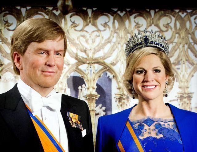 Las figuras de cera de los reyes Guillermo y Máxima de Holanda.