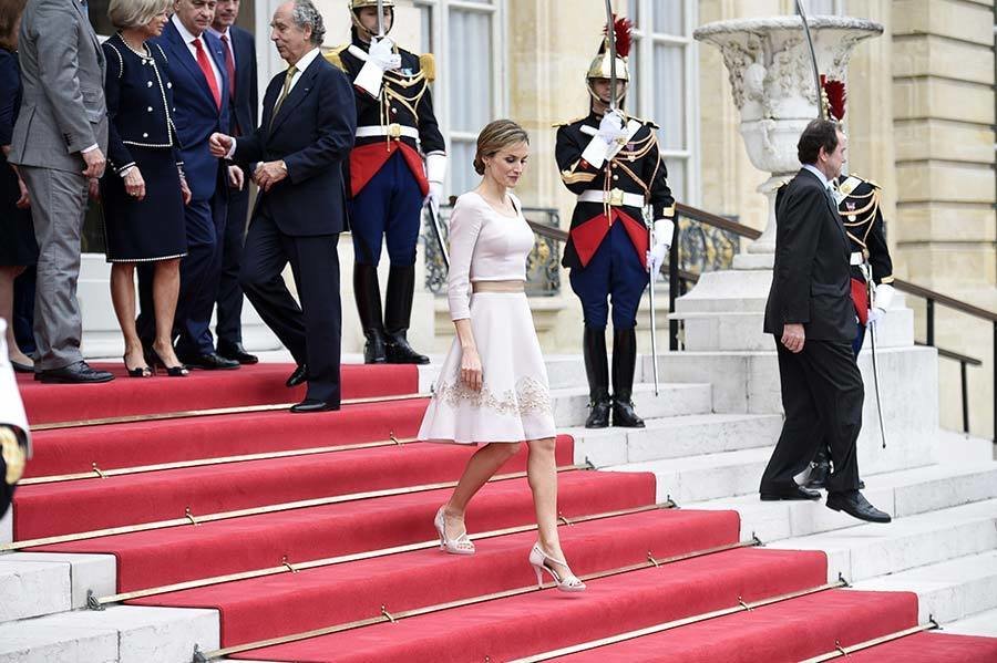 La reina Letizia en su visita oficial a Francia.