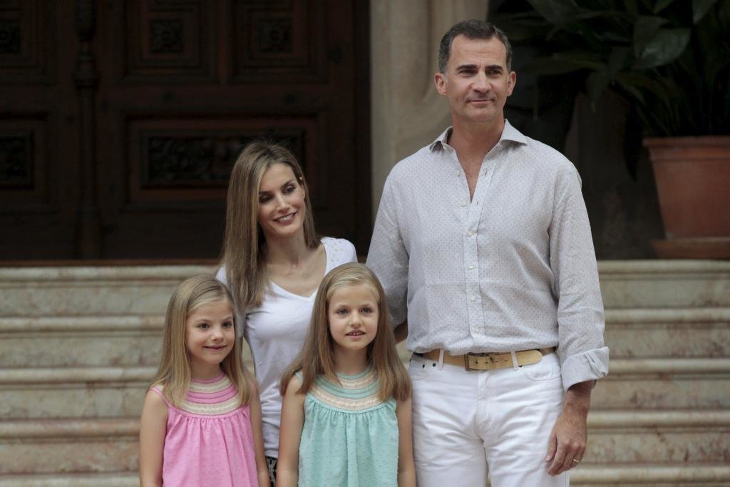 La Familia Real posa para la foto oficial en Palma de Mallorca en 2014. 