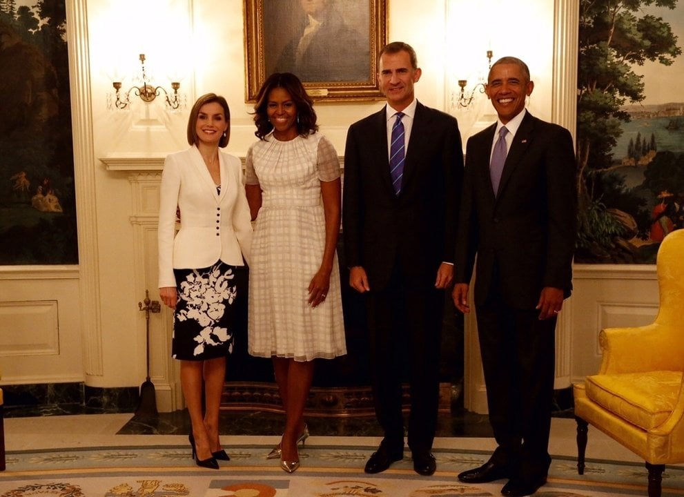 Los reyes junto a Barack Obama y su esposa Michelle.