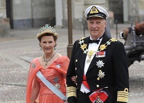 Los reyes Harald y Sonia de Noruega.