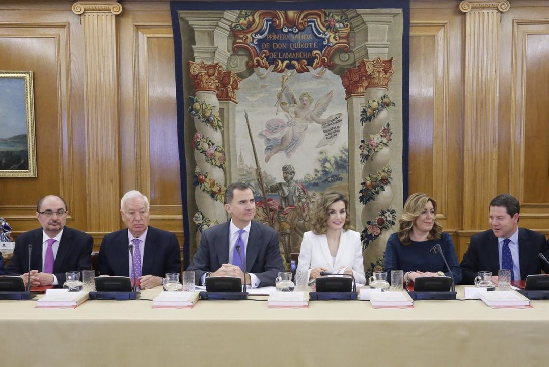 Los reyes presiden la Comisión para la conmemoración del IV Centenario de la muerte de Cervantes