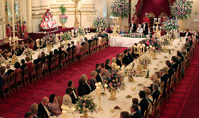 Banquete de Estado en el Palacio de Buckingham.