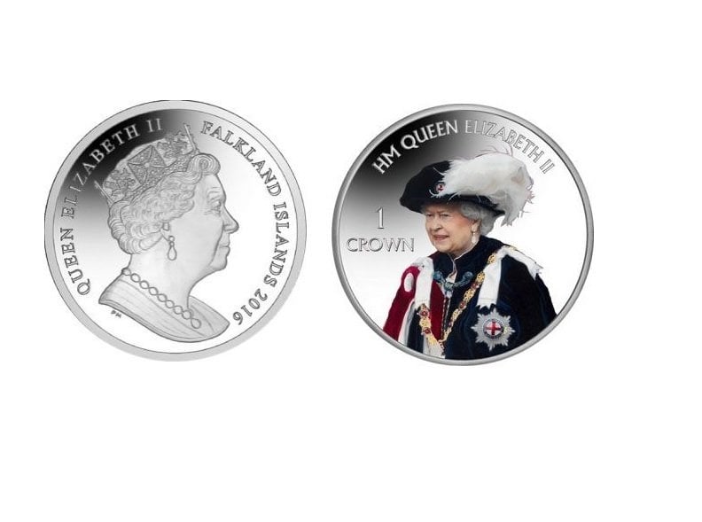 Moneda conmemorativa de la reina Isabel acuñada en las Islas Malvinas.