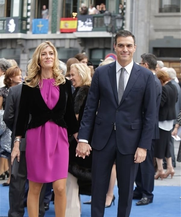 Pedro Sánchez y su mujer Begoña Gómez, en los Premios Princesa de Asturias 2015.