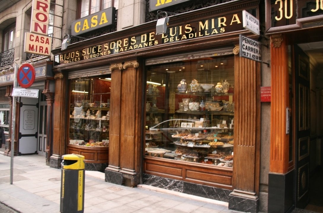 Casa Mira, confitería de Madrid especializada en turrones.