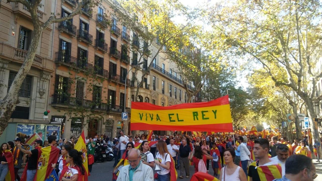 Pancarta de la Unión Monárquica de España.