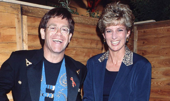 El cantante Elton John con la princesa Diana