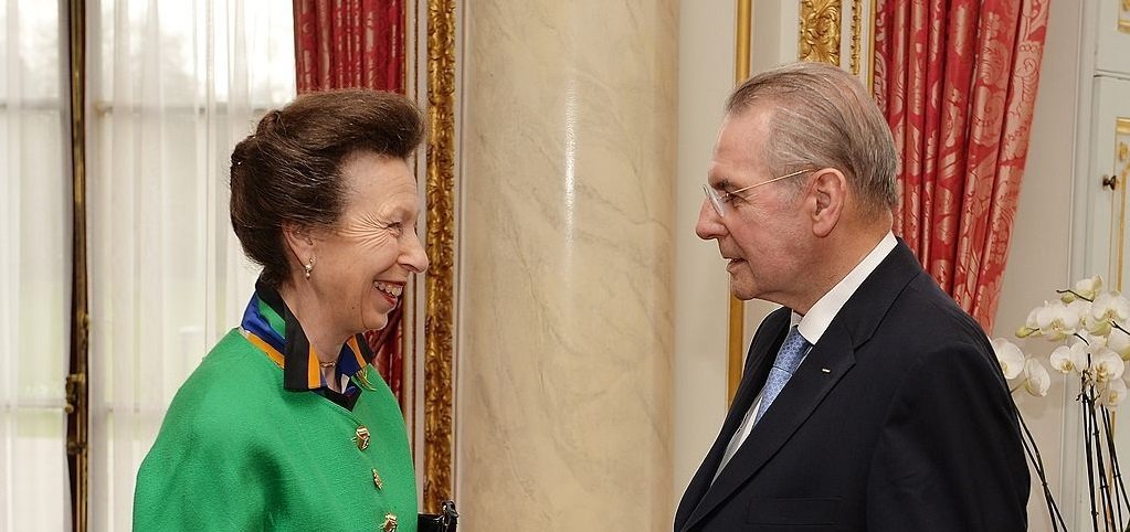 La princesa Ana con el anterior President del Comité Olímpico Internacional, Jacques Rogge.