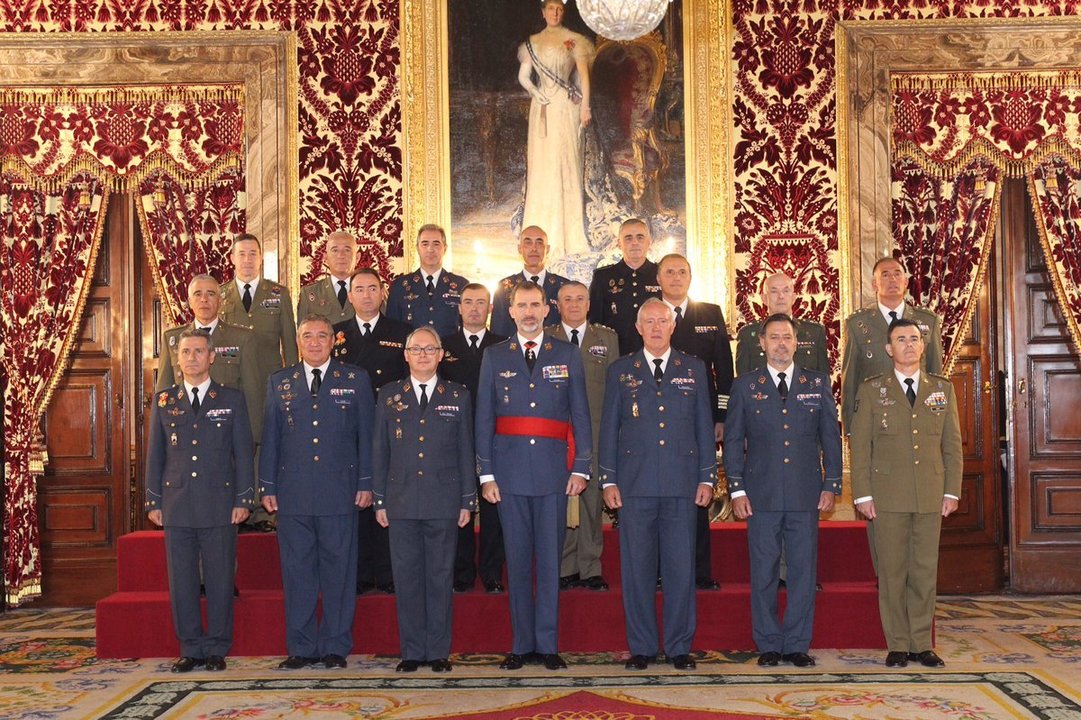 Audiencia del rey con un grupo de Coroneles y Capitanes de Navío en el Palacio Real, en 2018.