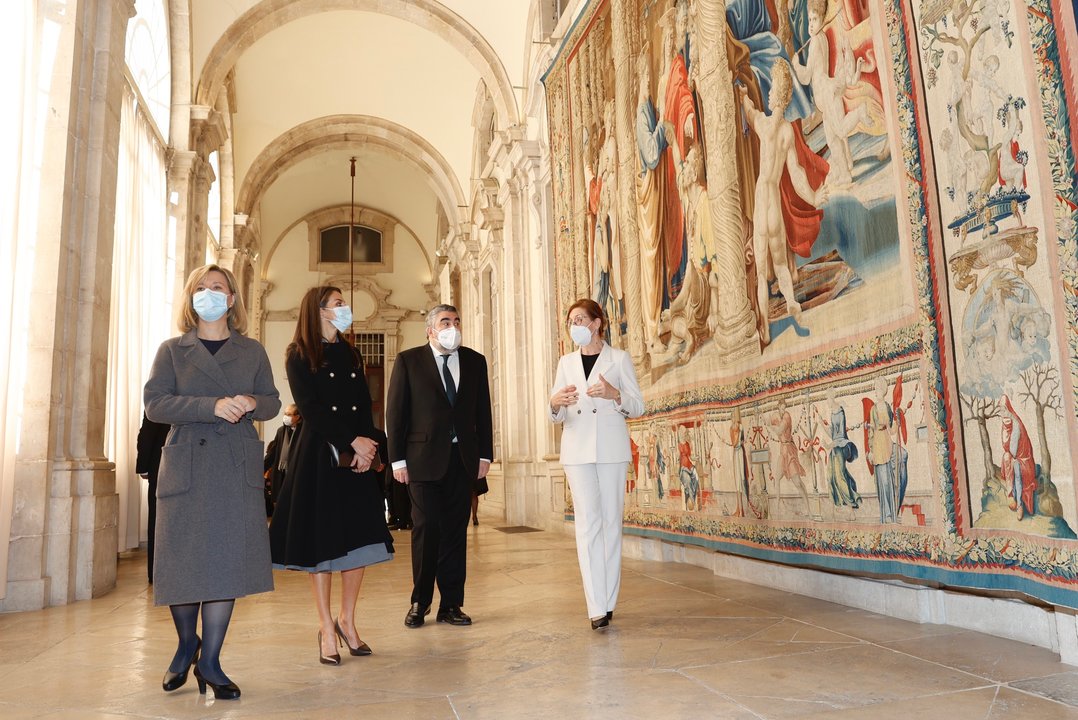 Doña Letizia preside la inauguración de la exposición Rafael en Palacio. Tapices para Felipe II, en el marco del V Centenario de la muerte de Rafael Sanzio de Urbino.