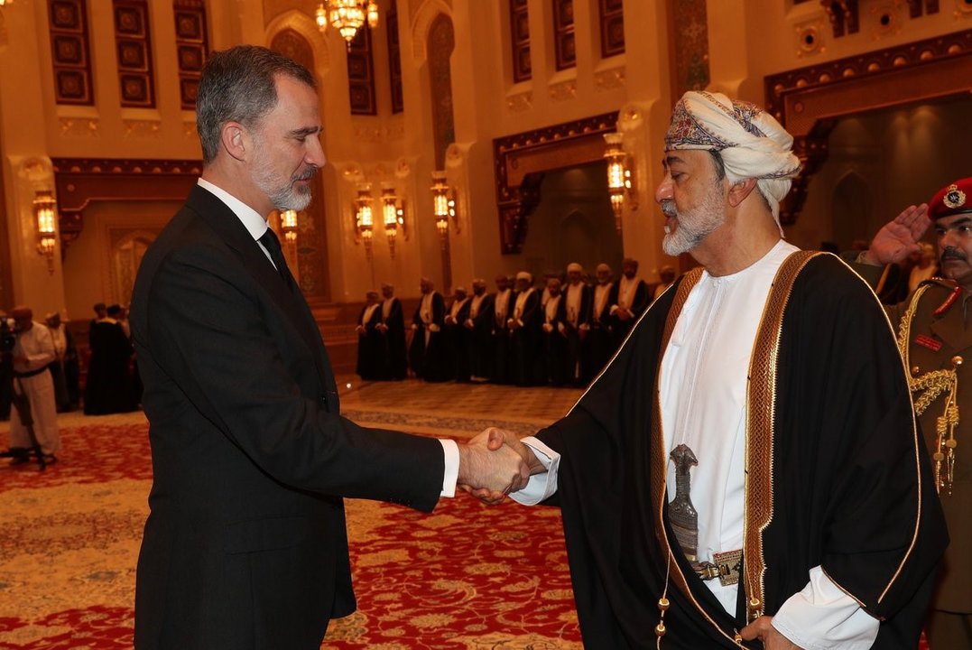 El Rey Felipe VI se reúne con Haitham bin Tariq, sultán de Omán, para presentarle condolencias por el fallecimiento de Qabus bin Said al Said
