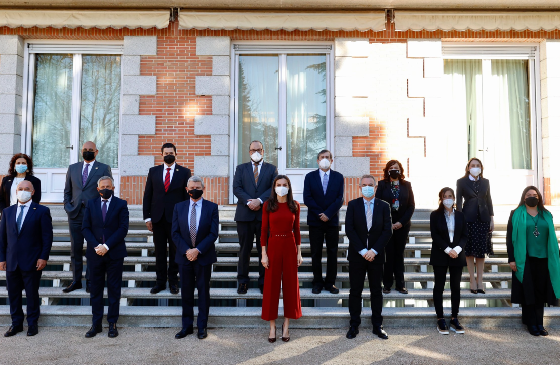 La reina Letizia con los máximos responsables de las principales televisiones públicas iberoamericanas