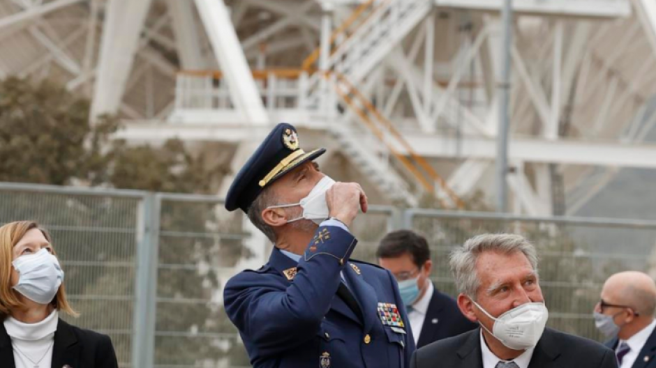 Felipe VI en un acto en las instalaciones la NASA en Robledo de Chavela (Madrid)