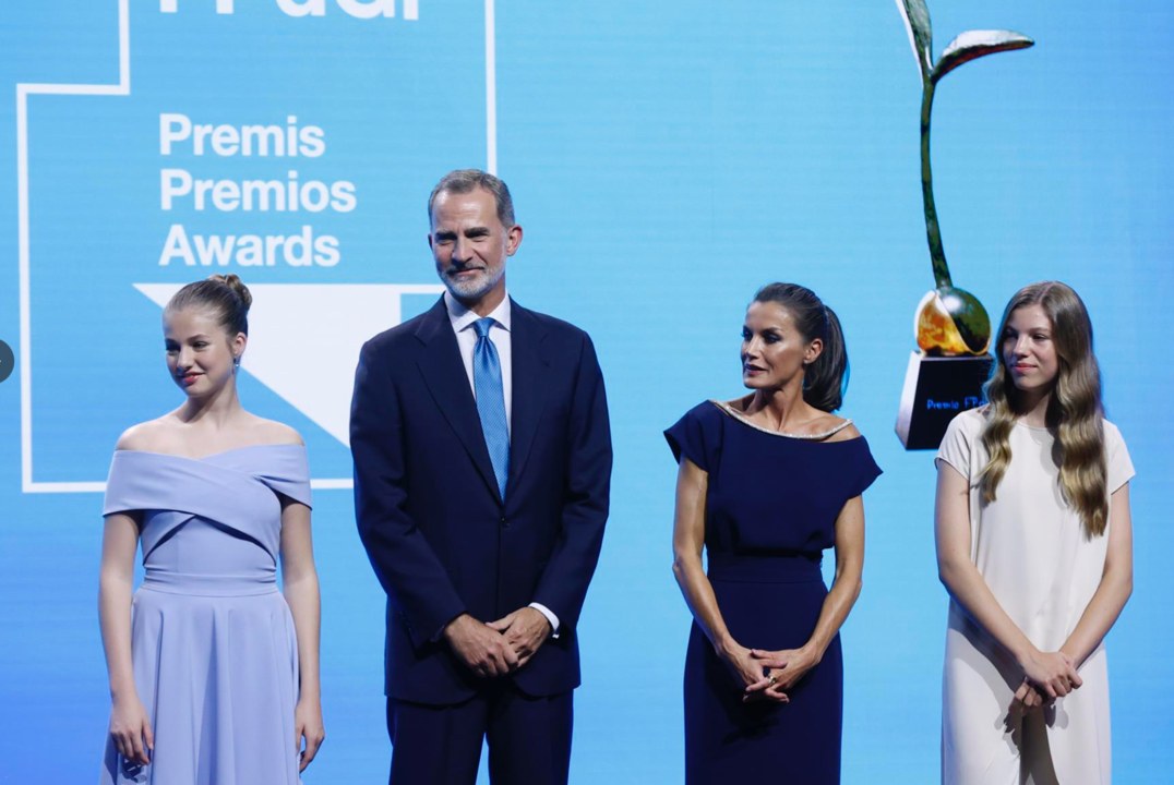 Los Reyes, acompañados por la Princesa de Asturias y de Girona y la Infanta Sofía, han entregado los #PremiosFPdGi 2022