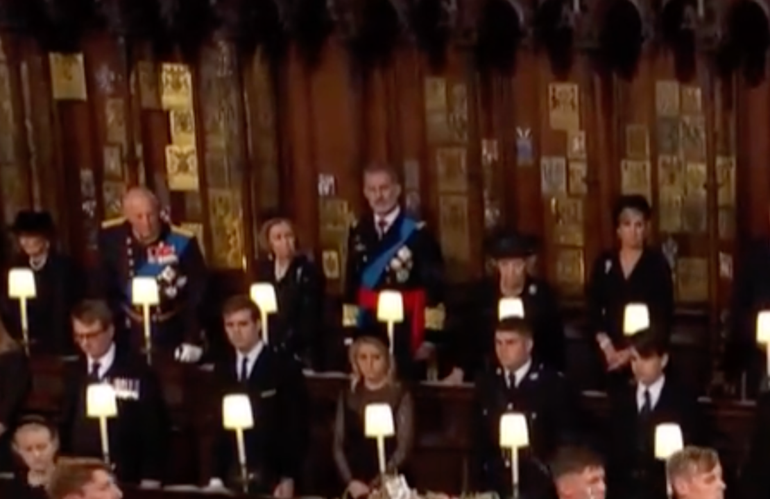 La reina Sofía y Felipe VI en la ceremonia final en el Castillo de Windsor