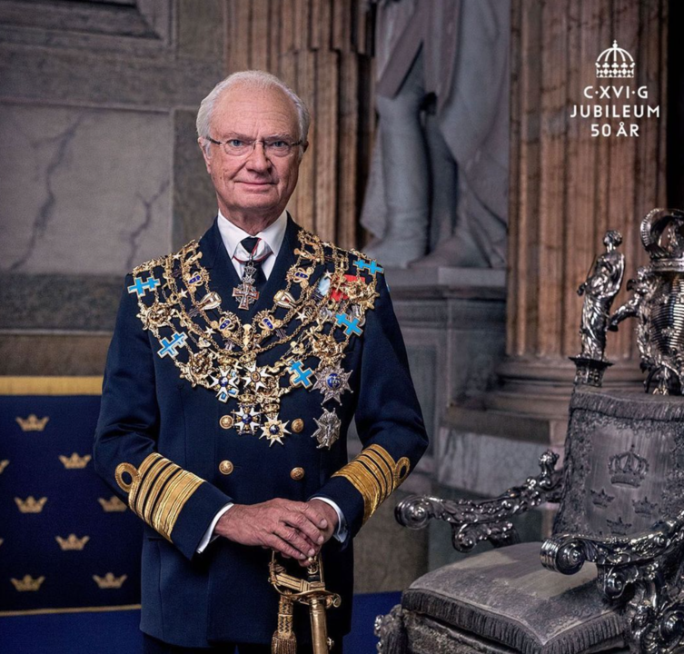 El rey Carlos Gustavo, en el retrato oficial hecho público con motivo del inicio del año de su Jubileo en el trono CASA REAL DE SUECIA.