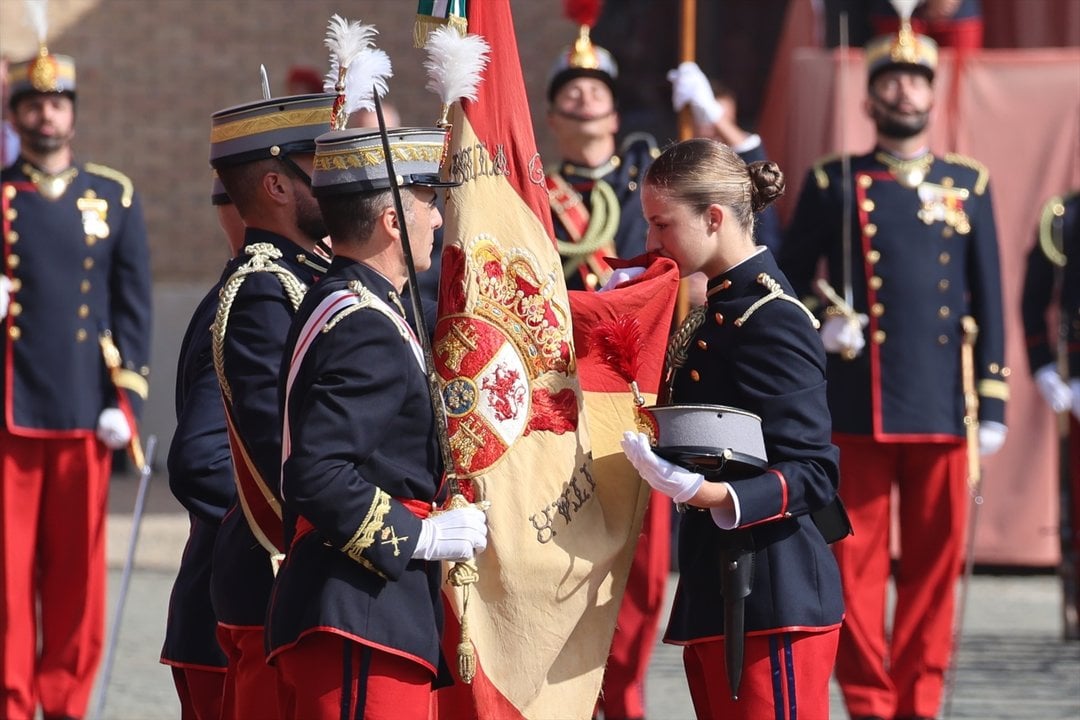 La Princesa Leonor en la jura de bandera en el Patio de Armas de la Academia General Militar de Zaragoza a 07 de Octubre de 2023 en Zaragoza (España).