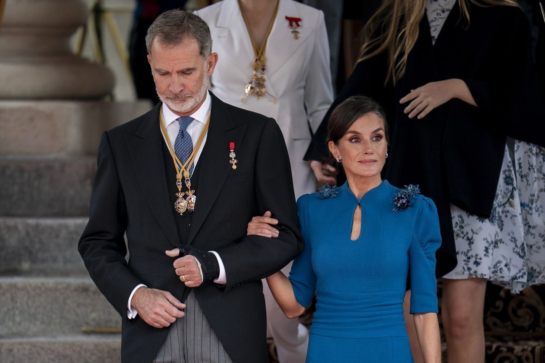 El Rey Felipe y la Reina Letizia, en la tribuna del acto de jura de la Constitución ante las Cortes Generales, en el Congreso de los Diputados