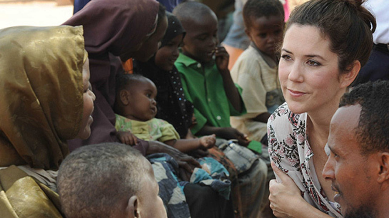 Mary de Dinamarca en un viaje oficial a África.