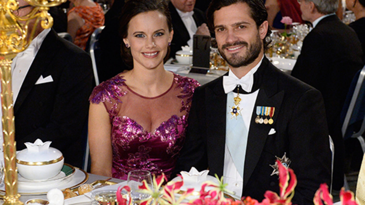 El príncipe Carlos Felipe y Sofía Hellqvist.