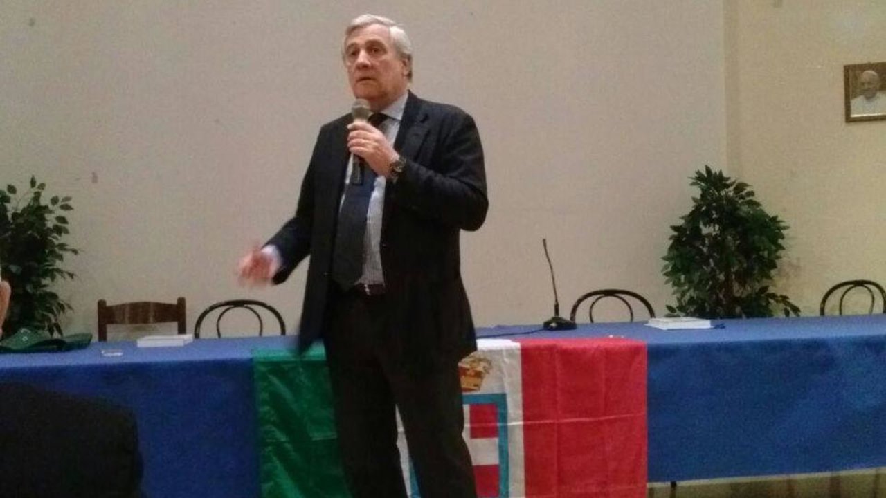 Antonio Tajani, en un acto de los monárquicos de Italia.