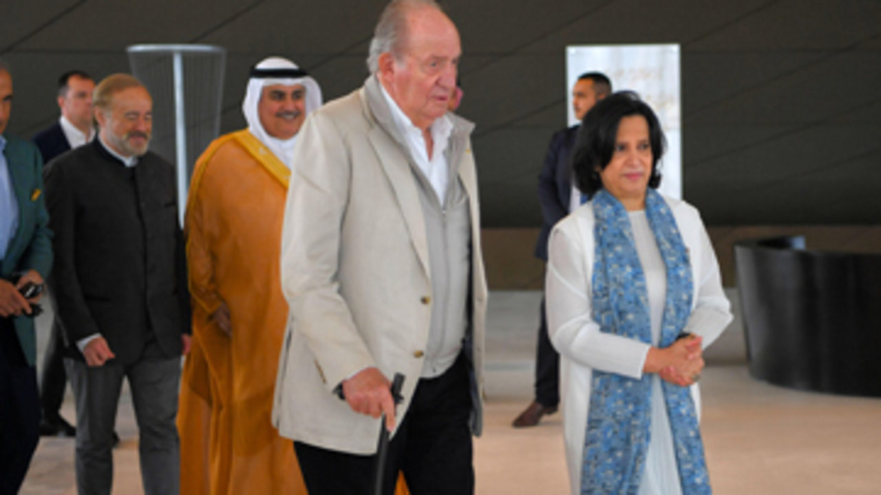 El rey Juan Carlos, en Baréin (Foto: Bahrain News Agency).