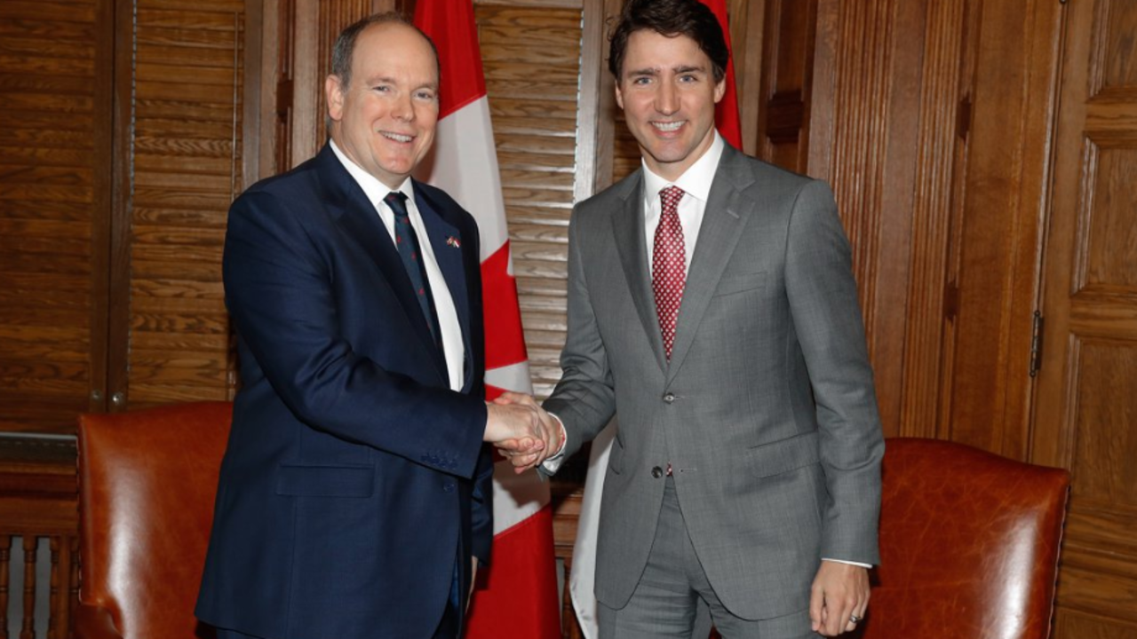 Alberto de Mónaco con el primer ministro de Canadá