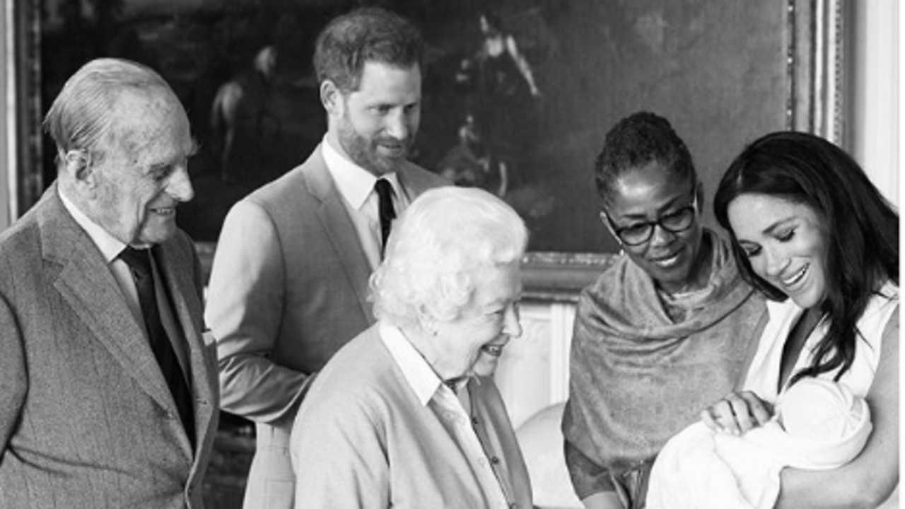 Imagen de la Familia Real compartida en el perfil de Instagram de los duques de Sussex.