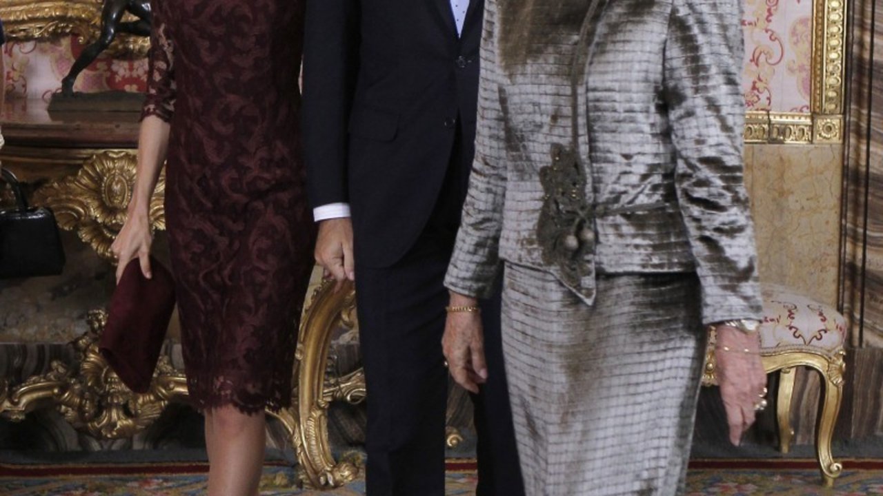 Doña Sofía junto a los príncipes de Asturias en uno de sus últimos actos.