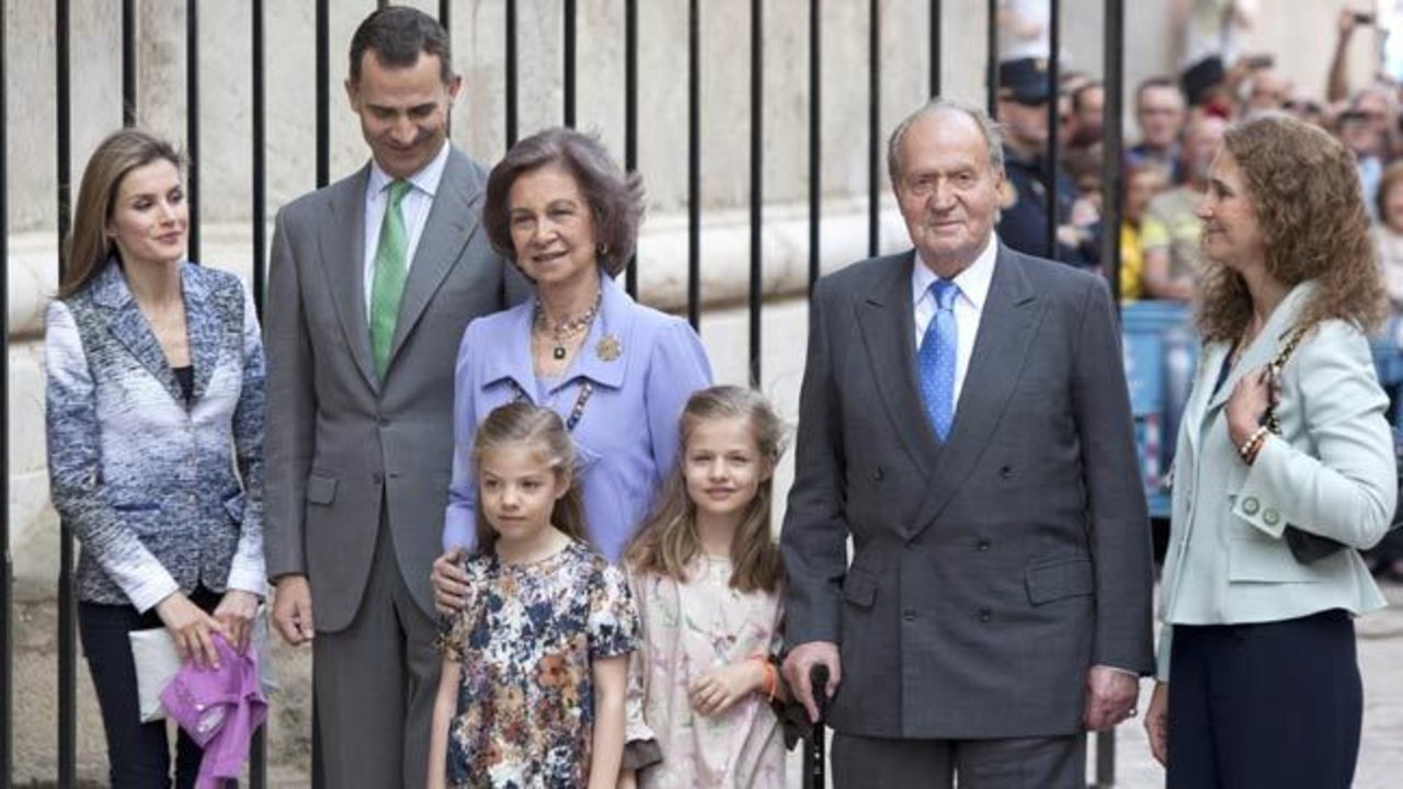 La familia real, en la Misa de Pascua de 2014.