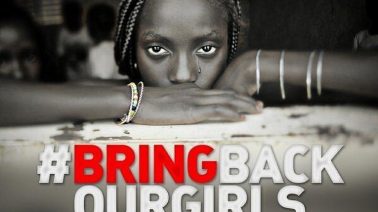 Imagen con el eslogan en inglés 'Traed de vuelta a nuestras chicas'.