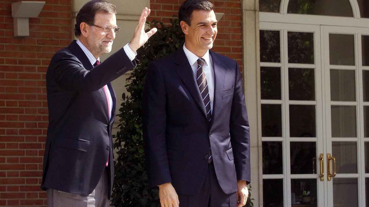Mariano Rajoy y Pedro Sánchez, en el Palacio de la Moncloa.