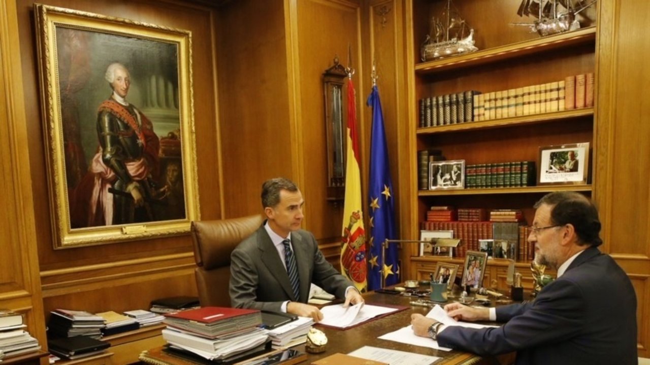 Despacho de Felipe VI con el rey el 10 de noviembre.