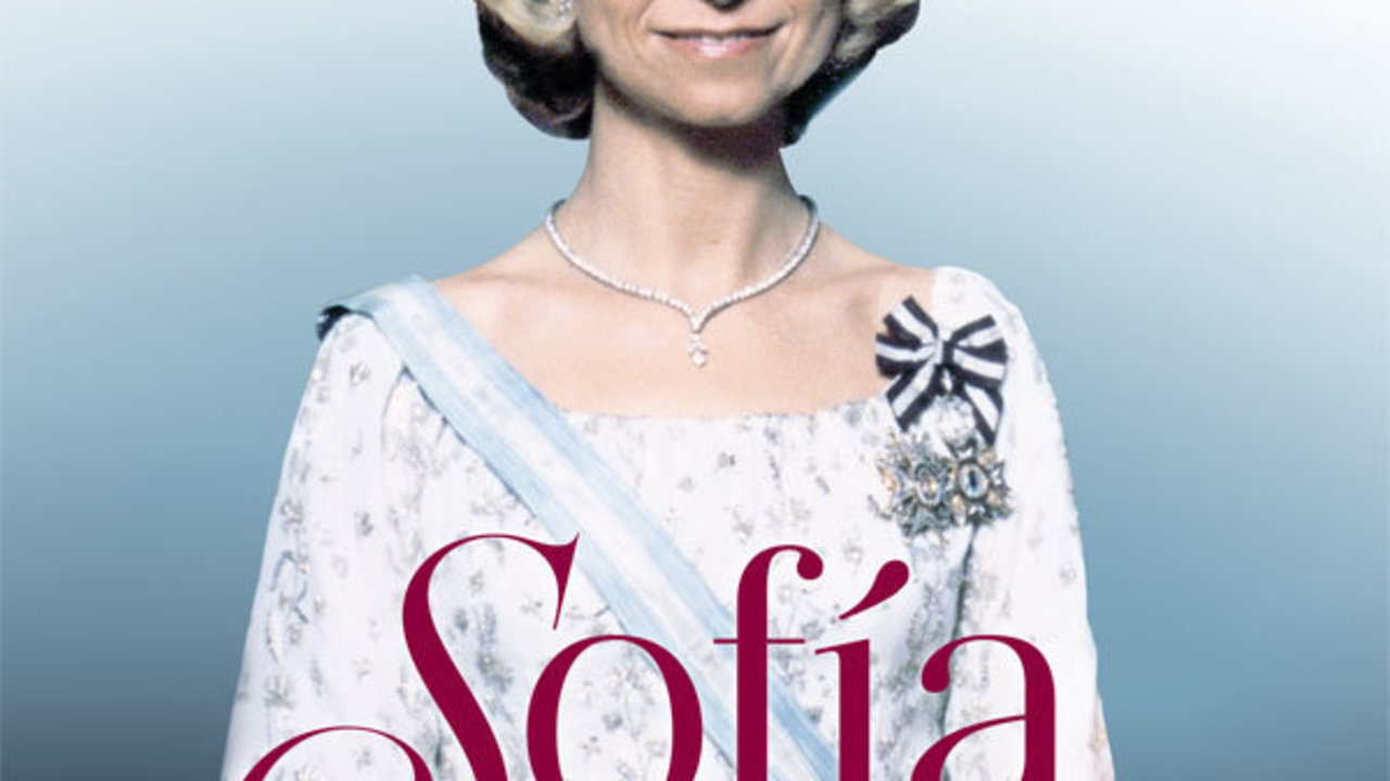 Portada de la nueva biografía de la reina Sofía.