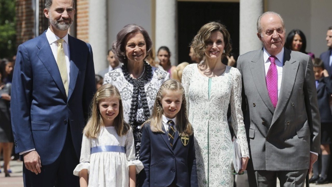 La infanta Sofía la comunión de sacerdotes del colegio y no de parroquia de Aravaca