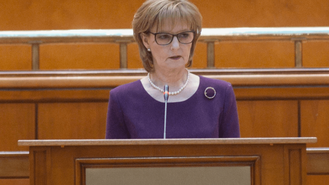 Margarita de Rumanía en el Parlamento