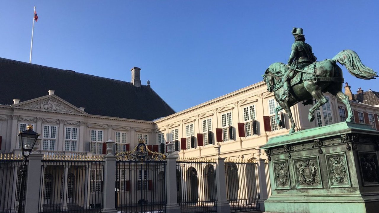El palacio de Noordeinde, residencia de los reyes de Holanda
